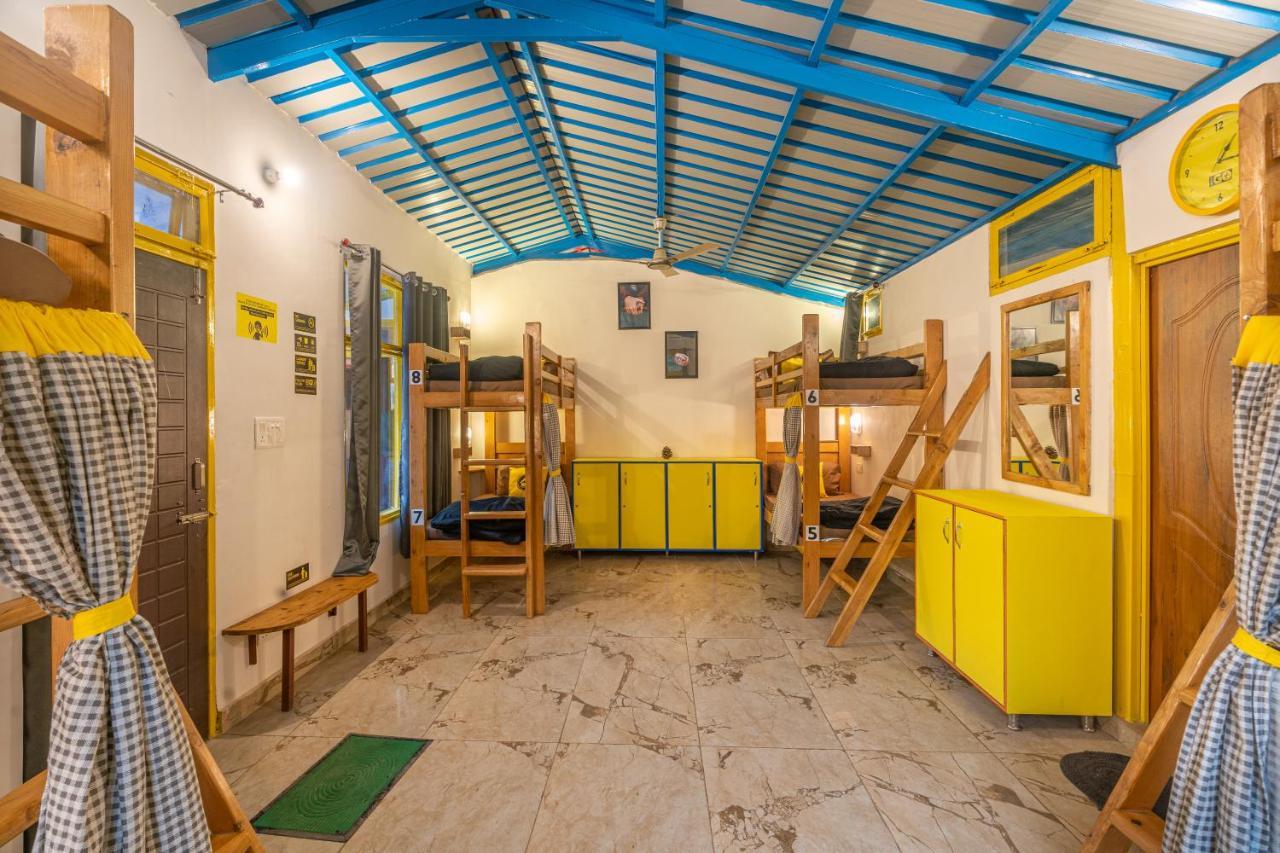 The Hosteller Mussoorie By The Streamside, Kempty Luaran gambar
